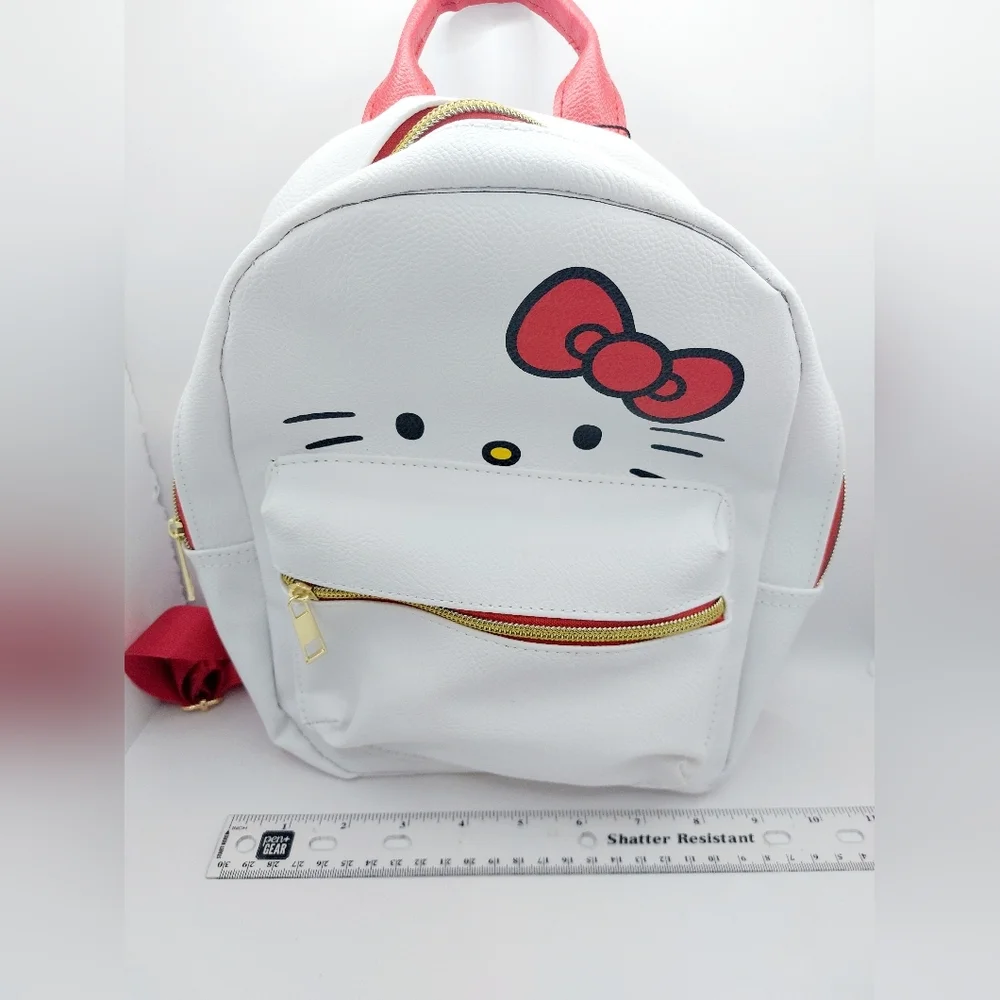 Sanrio Hello Kitty Mini Backpack Purse 10” White Faux Leather Gold Zip Cute Kawa